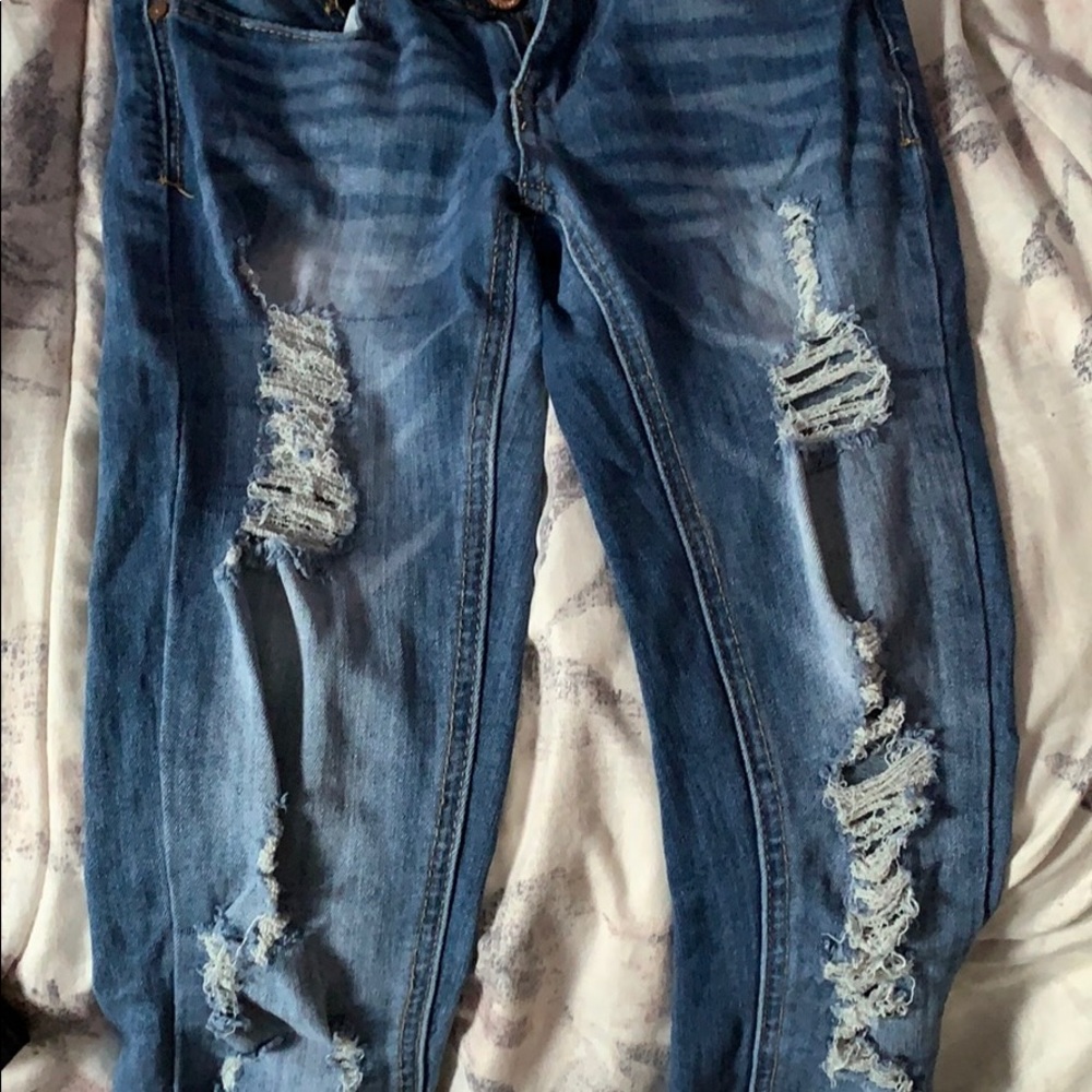 Ripped jeans